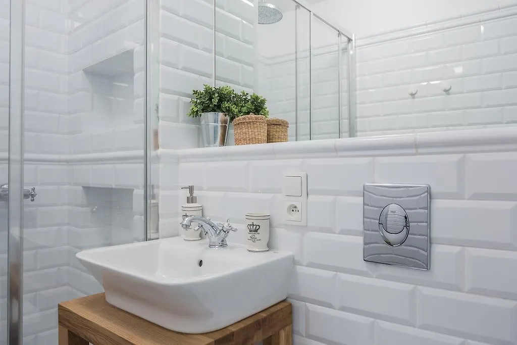 Baker Street Apartment Warsaw