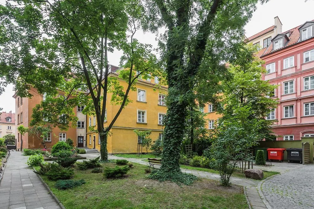 Baker Street Apartment Warsaw